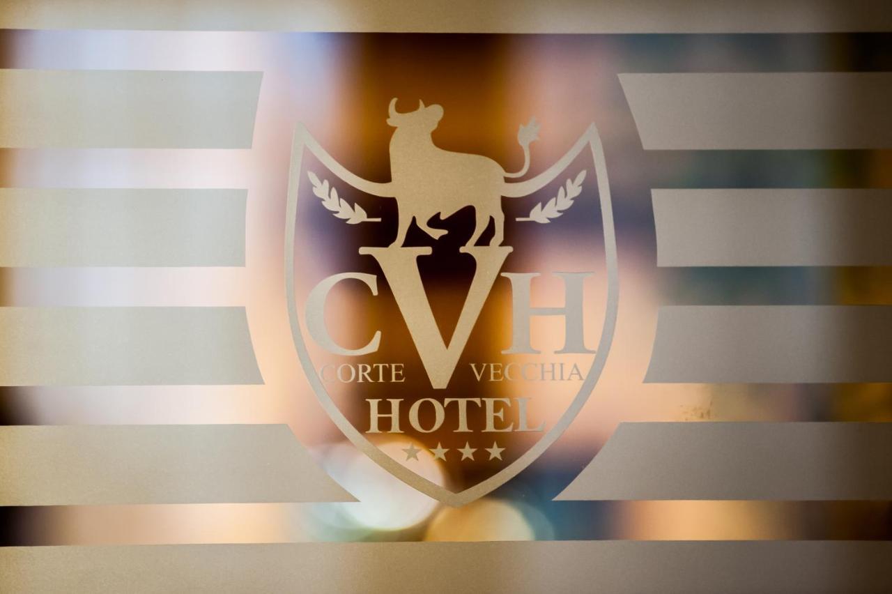Hotel Corte Vecchia San Prospero ภายนอก รูปภาพ